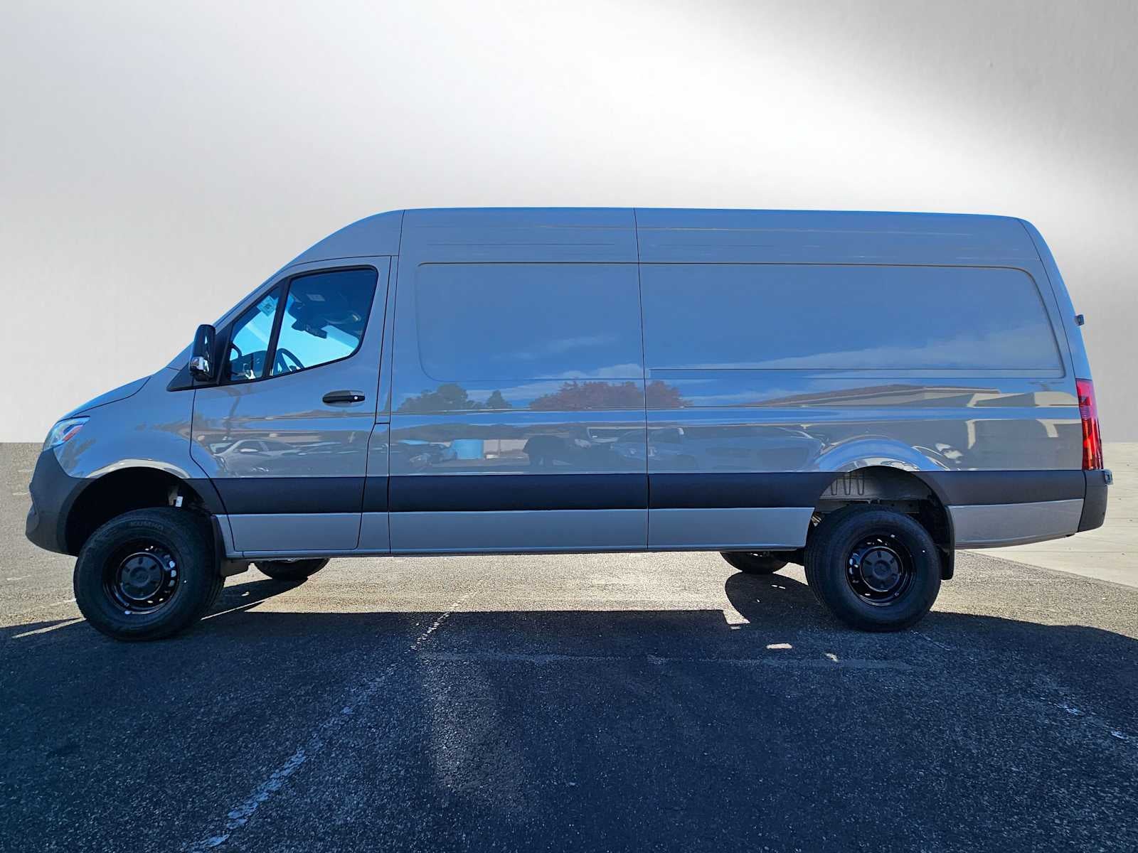 2026 Mercedes-Benz Sprinter 2500 High Roof I4 Diesel HO 170" AWD