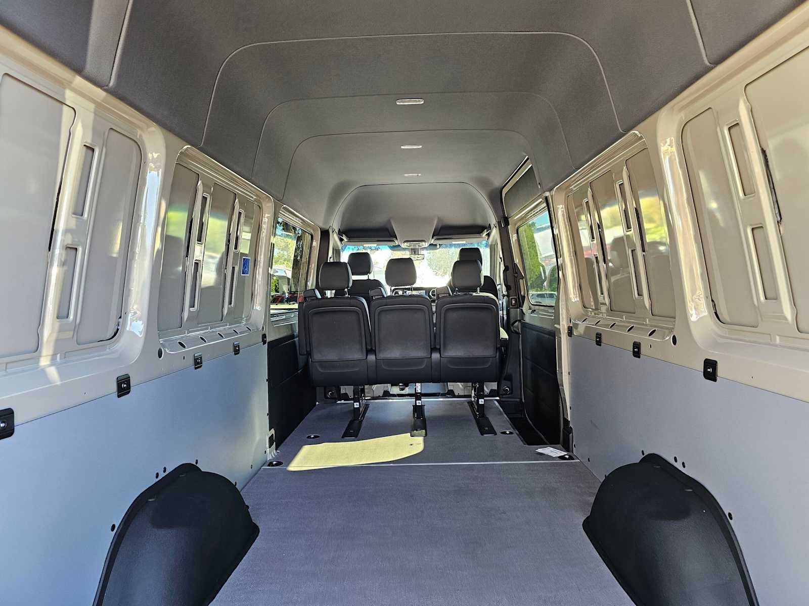 2026 Mercedes-Benz Sprinter 2500 High Roof I4 Diesel HO 170 AWD