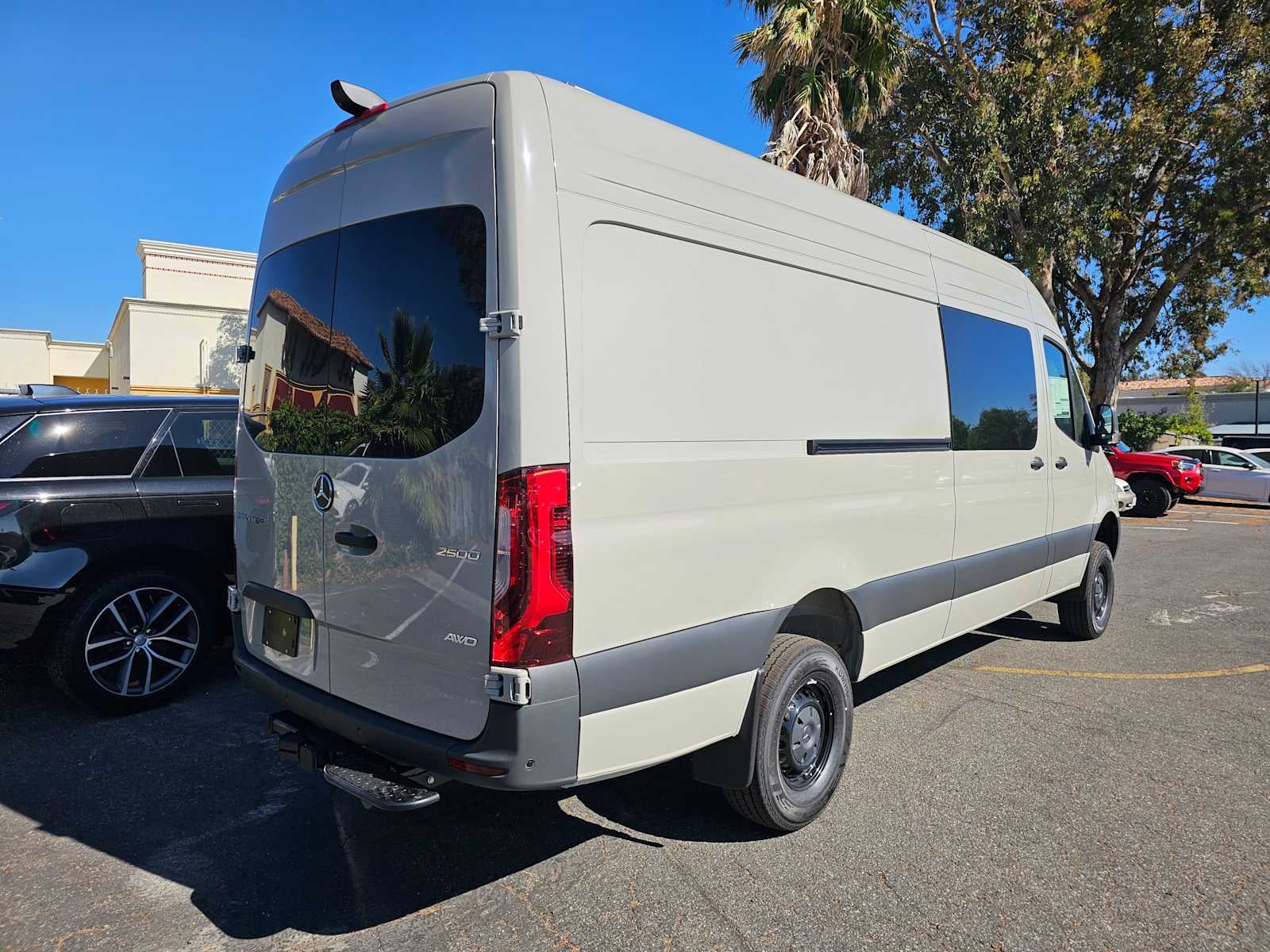 2026 Mercedes-Benz Sprinter 2500 High Roof I4 Diesel HO 170 AWD