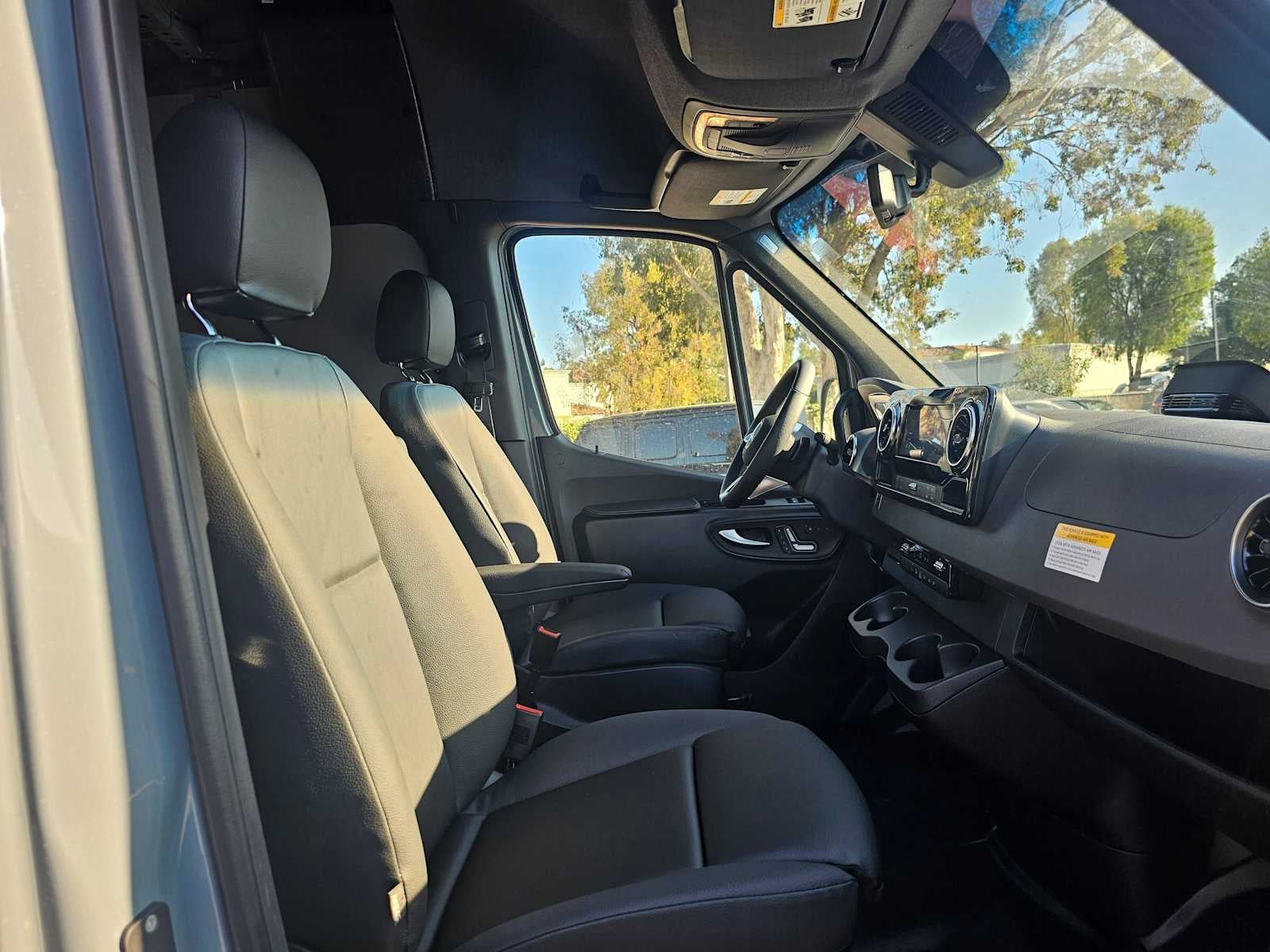 2026 Mercedes-Benz Sprinter Cargo 2500 High Roof I4 Diesel HO 170 AWD