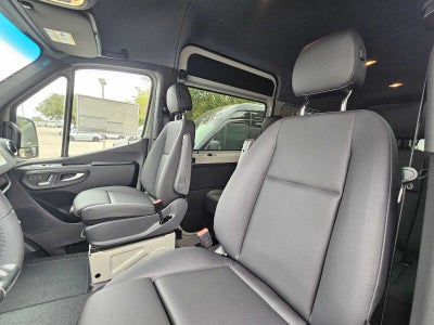 2026 Mercedes-Benz Sprinter 2500 High Roof I4 Diesel HO 170 AWD