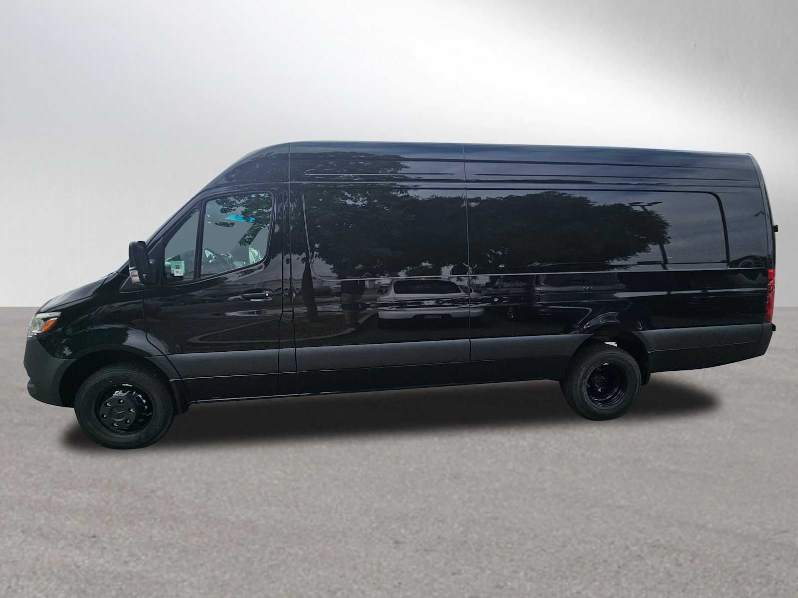 2025 Mercedes-Benz Sprinter Cargo Van 3500XD High Roof I4 Diesel HO 170" Extended RWD