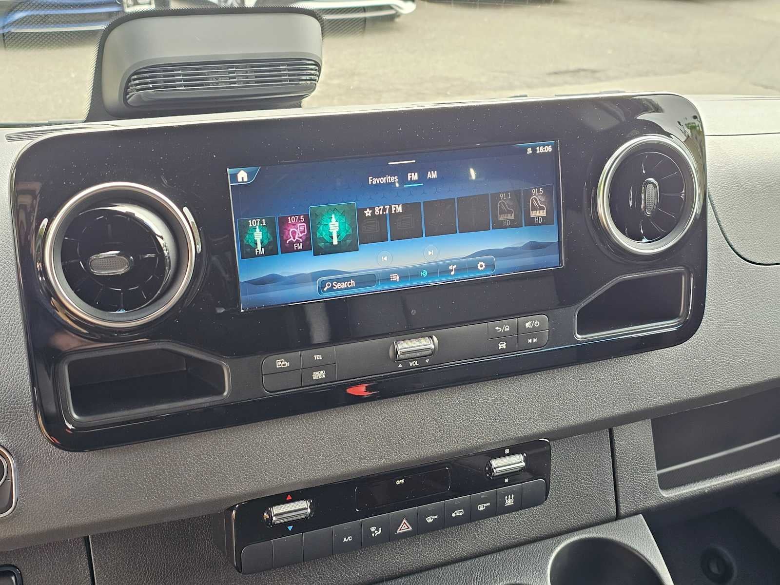 2025 Mercedes-Benz Sprinter Cargo Van 3500XD High Roof I4 Diesel HO 170" Extended RWD