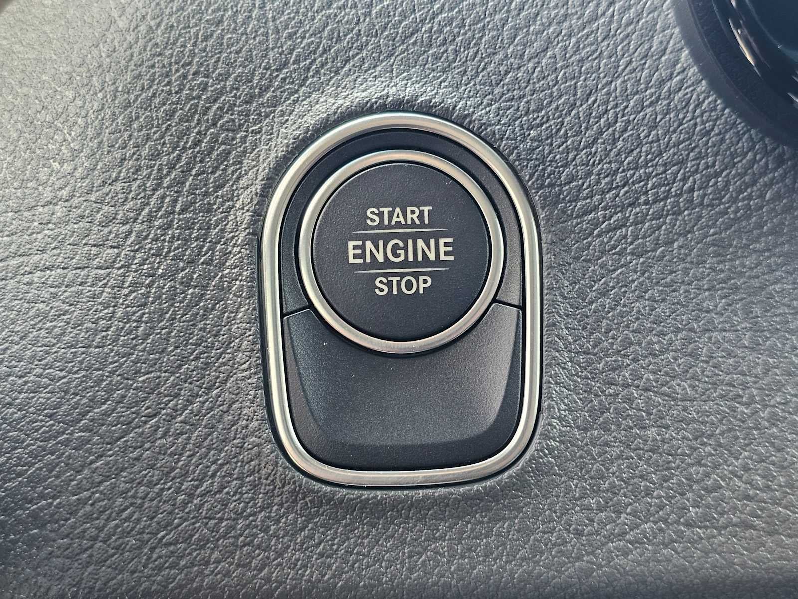 2025 Mercedes-Benz Sprinter Cargo Van 2500 Standard Roof I4 Diesel 144 RWD