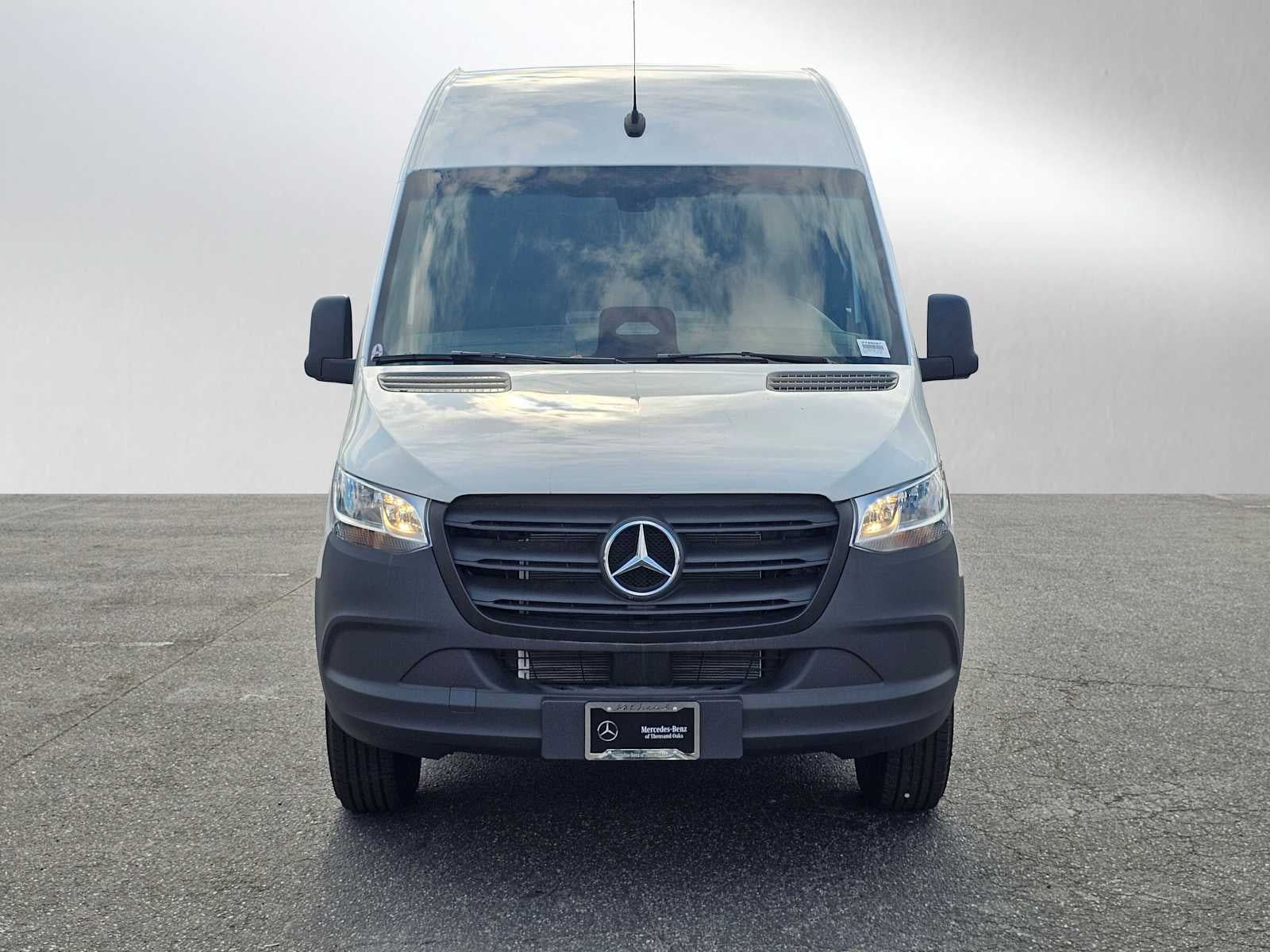 2025 Mercedes-Benz Sprinter Cargo Van 2500 Standard Roof I4 Diesel 144 RWD