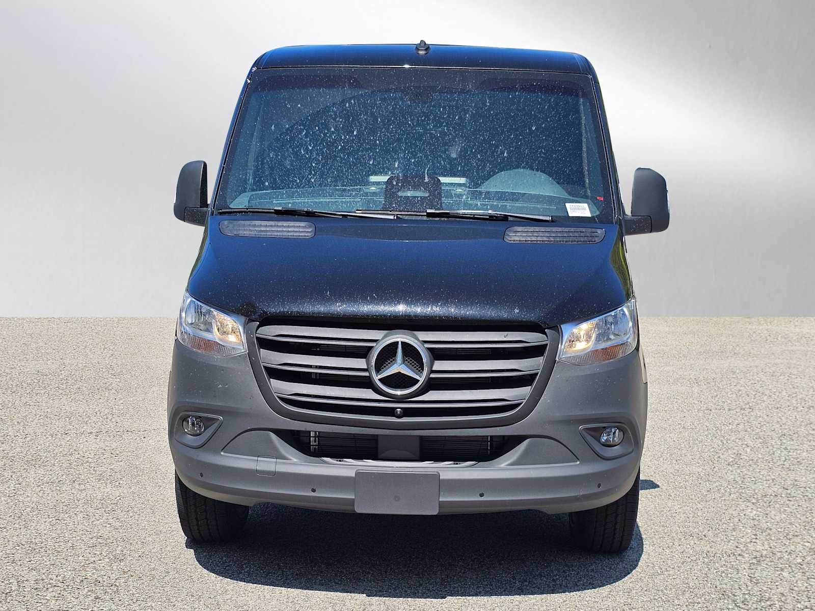 2026 Mercedes-Benz Sprinter 2500 Standard Roof I4 Diesel 144 RWD