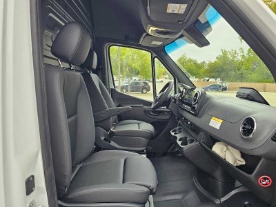 2026 Mercedes-Benz Sprinter 2500 Standard Roof I4 Diesel 144 RWD