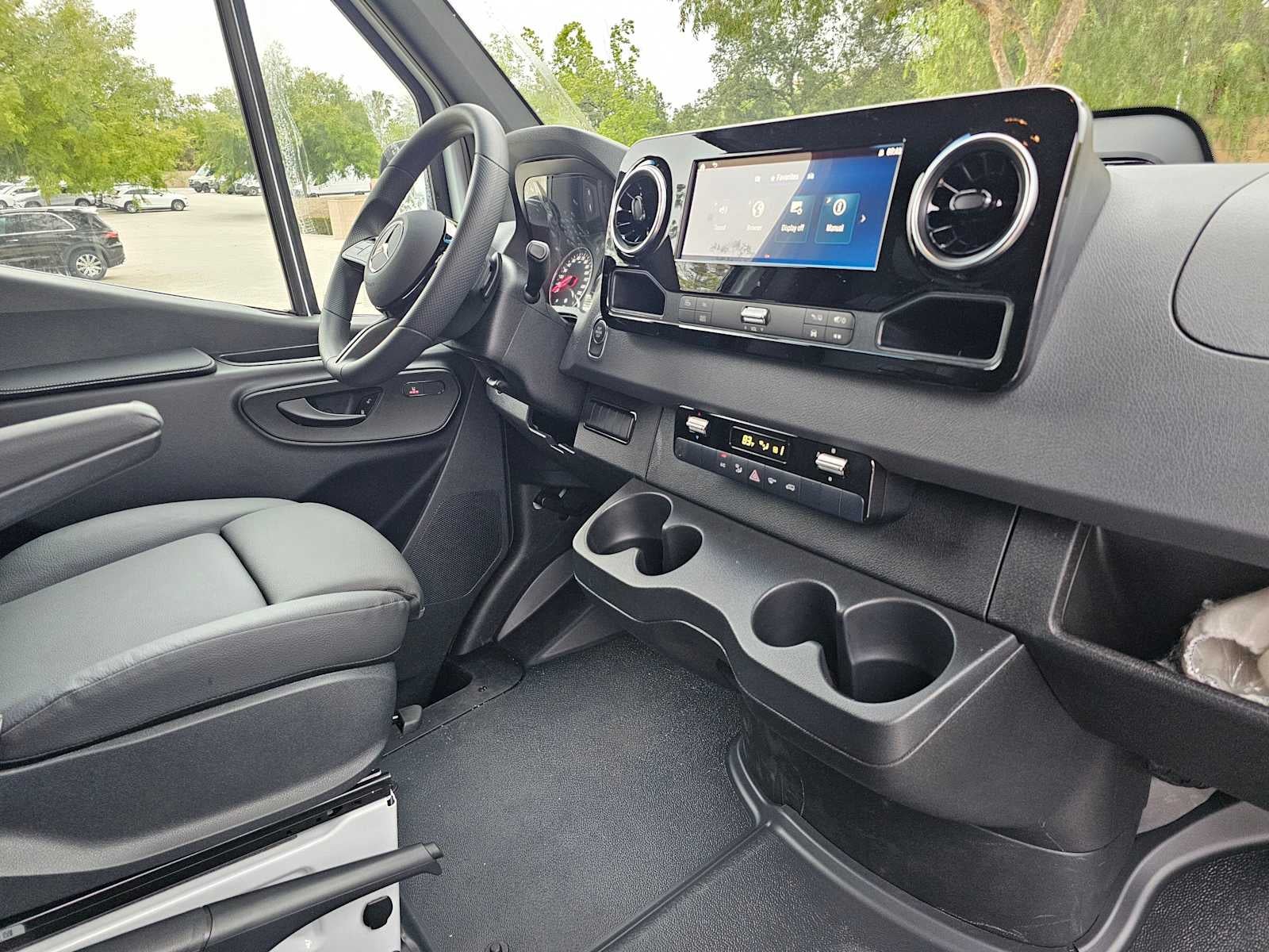 2026 Mercedes-Benz Sprinter 2500 Standard Roof I4 Diesel 144 RWD