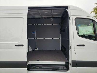 2026 Mercedes-Benz Sprinter 2500 Standard Roof I4 Diesel 144 RWD