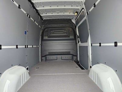 2026 Mercedes-Benz Sprinter 2500 Standard Roof I4 Diesel 144 RWD