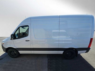 2026 Mercedes-Benz Sprinter 2500 Standard Roof I4 Diesel 144 RWD