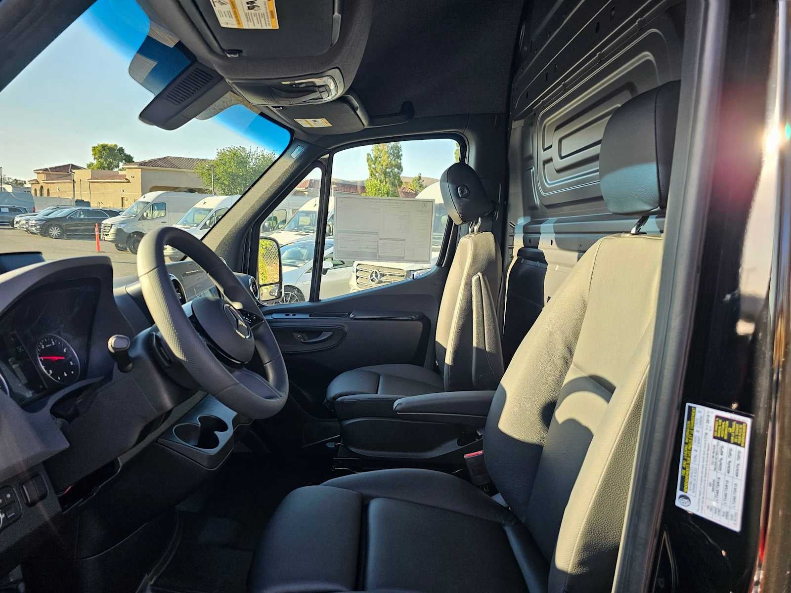 2026 Mercedes-Benz Sprinter Cargo 2500 Standard Roof I4 Diesel 144 RWD
