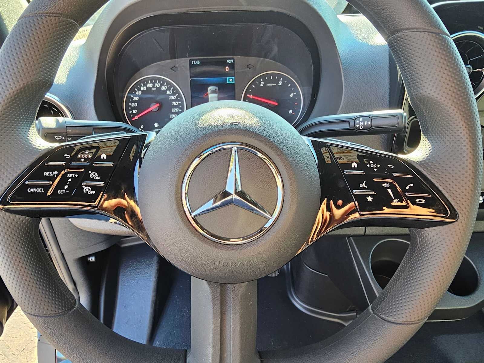 2026 Mercedes-Benz Sprinter Cargo 2500 Standard Roof I4 Diesel 144 RWD