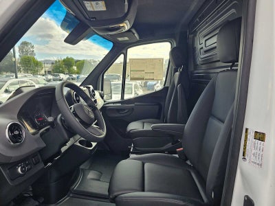 2026 Mercedes-Benz Sprinter Cargo 2500 Standard Roof I4 Diesel 144 RWD