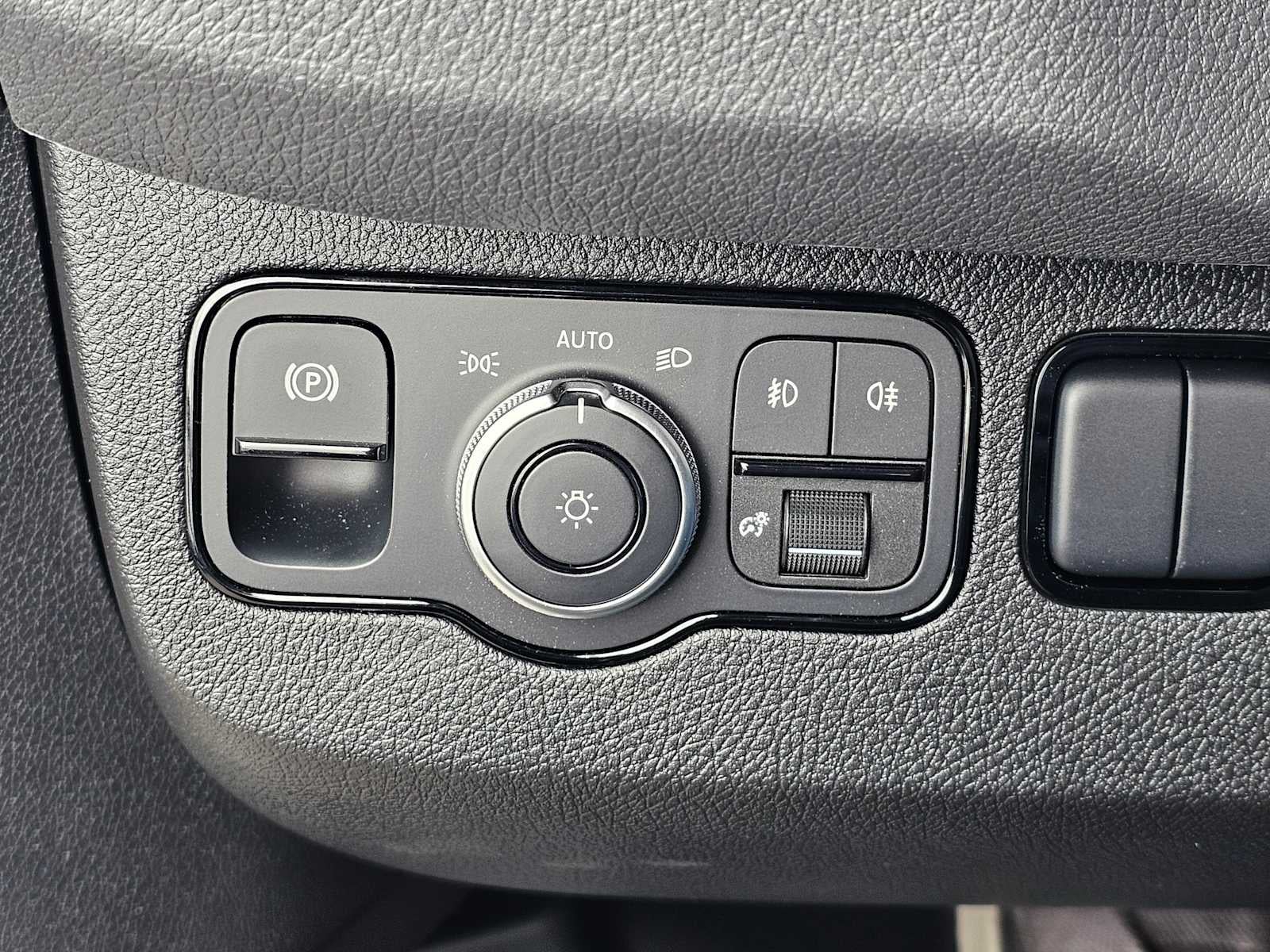 2026 Mercedes-Benz Sprinter 2500 Standard Roof I4 Diesel 144 RWD