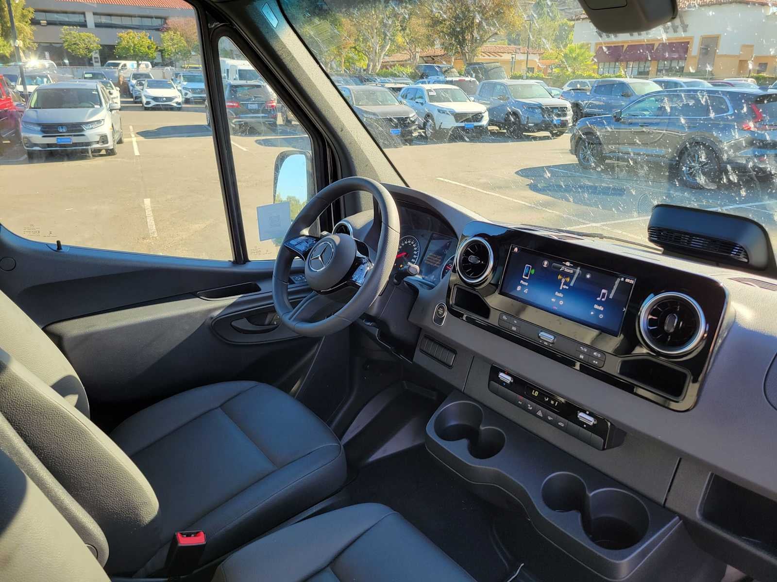 2026 Mercedes-Benz Sprinter Cargo 2500 Standard Roof I4 Diesel 144 RWD