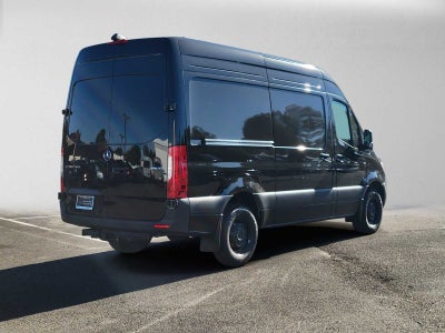 2026 Mercedes-Benz Sprinter Cargo 2500 Standard Roof I4 Diesel 144 RWD