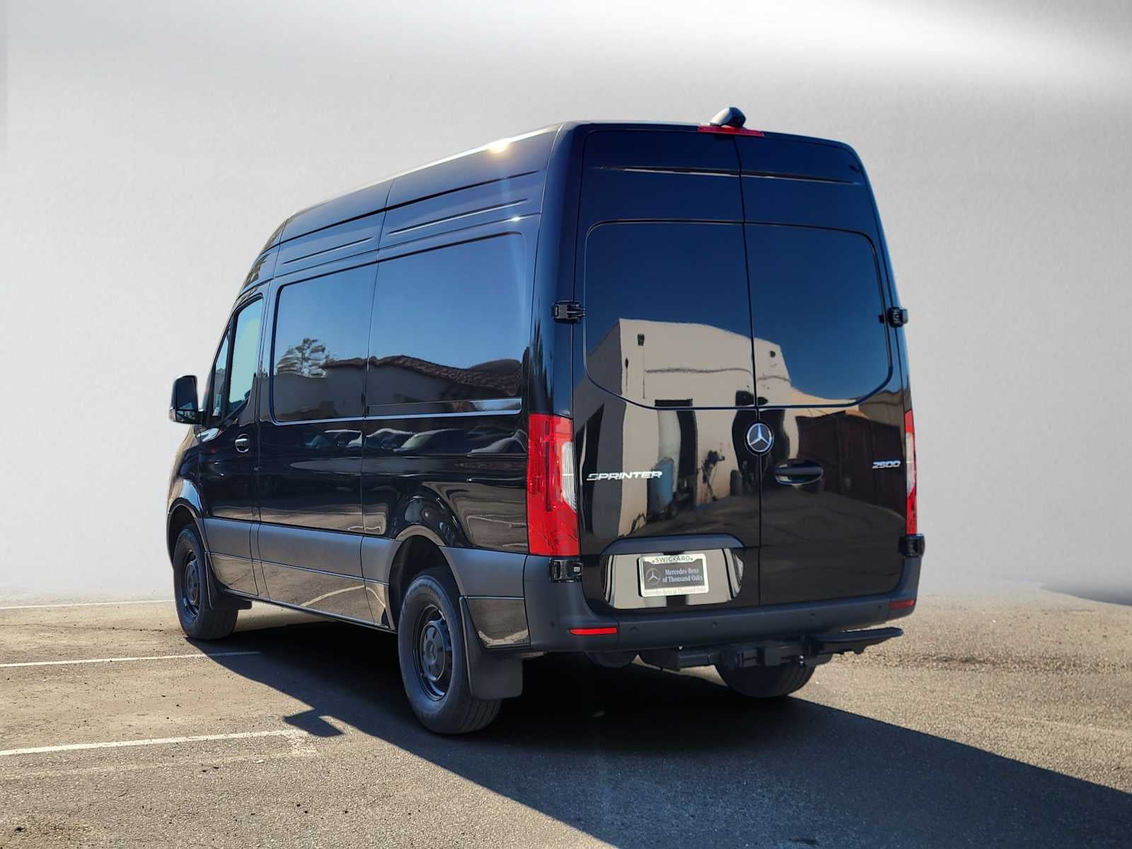 2026 Mercedes-Benz Sprinter Cargo 2500 Standard Roof I4 Diesel 144 RWD