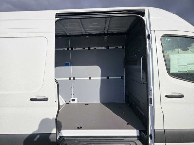 2026 Mercedes-Benz Sprinter Cargo 2500 Standard Roof I4 Diesel 144 RWD