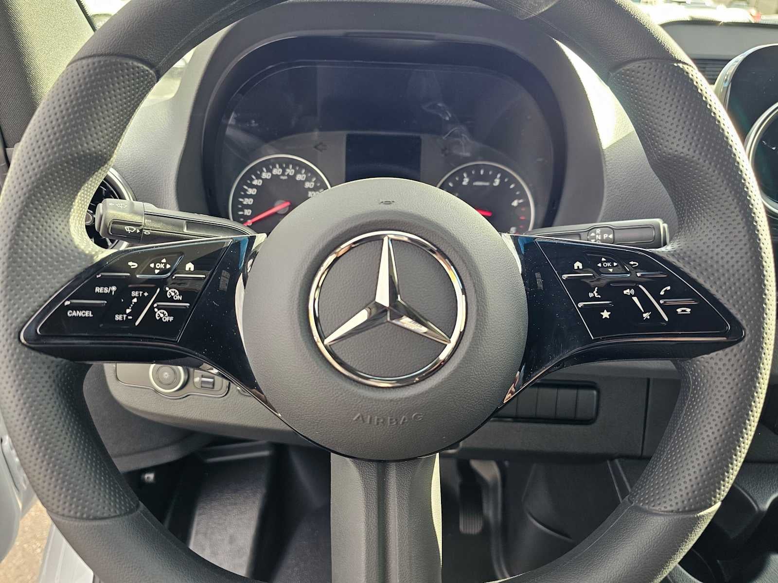 2026 Mercedes-Benz Sprinter Cargo 2500 Standard Roof I4 Diesel 144 RWD