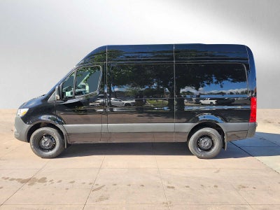 2026 Mercedes-Benz Sprinter 2500 Standard Roof I4 Diesel 144 RWD