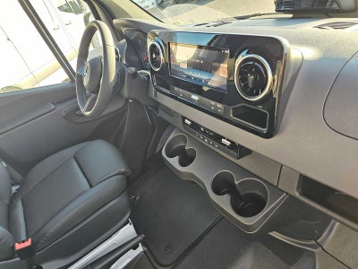 2026 Mercedes-Benz Sprinter Cargo 2500 Standard Roof I4 Diesel 144 RWD