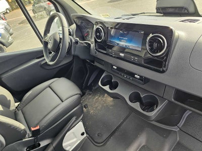 2025 Mercedes-Benz Sprinter Cargo Van 2500 Standard Roof I4 Diesel 144" RWD