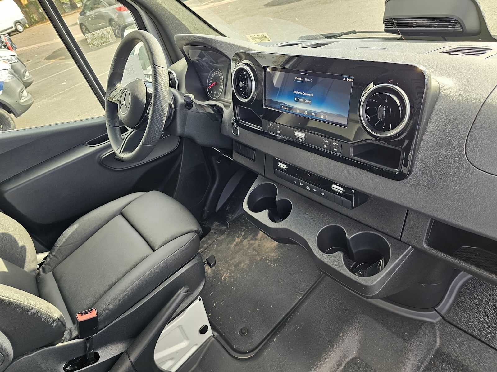 2025 Mercedes-Benz Sprinter Cargo Van 2500 Standard Roof I4 Diesel 144" RWD