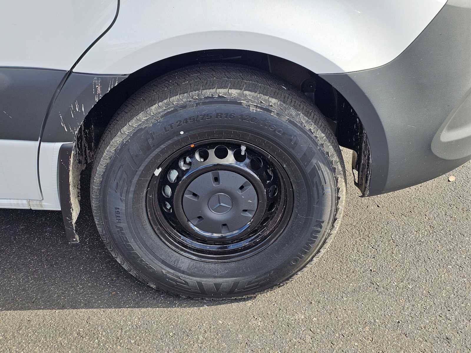 2025 Mercedes-Benz Sprinter Cargo Van 2500 Standard Roof I4 Diesel 144" RWD