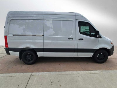 2026 Mercedes-Benz Sprinter 2500 Standard Roof I4 Diesel 144 RWD