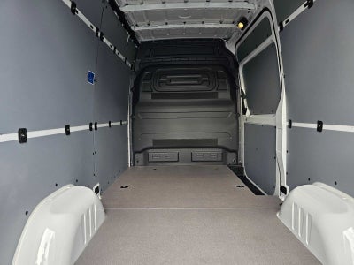 2026 Mercedes-Benz Sprinter Cargo 2500 Standard Roof I4 Diesel 144 RWD