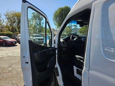 2026 Mercedes-Benz Sprinter Cargo 2500 Standard Roof I4 Diesel 144 RWD