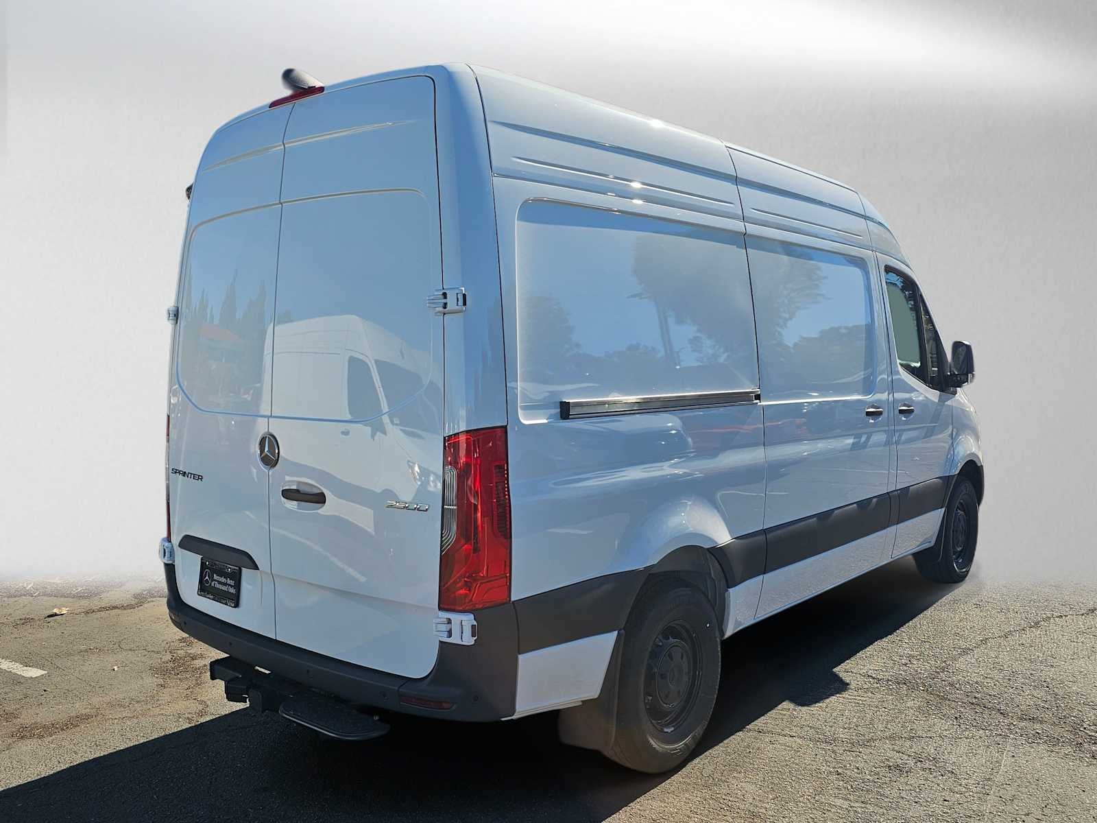 2026 Mercedes-Benz Sprinter Cargo 2500 Standard Roof I4 Diesel 144 RWD