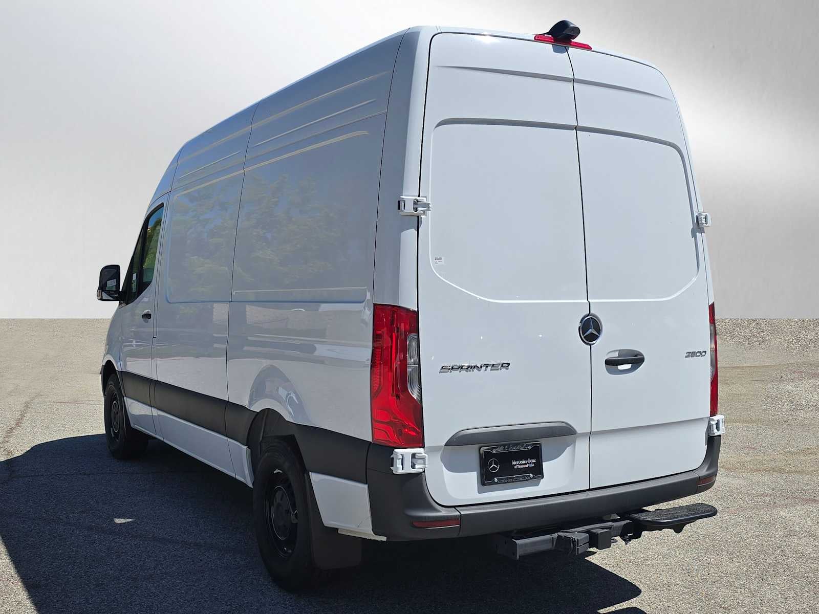 2025 Mercedes-Benz Sprinter Cargo Van 2500 Standard Roof I4 Diesel 144" RWD