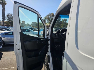 2026 Mercedes-Benz Sprinter 2500 Standard Roof I4 Diesel 144 RWD