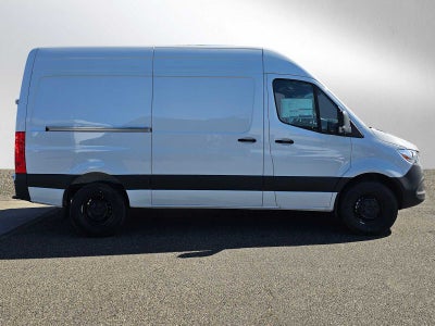 2026 Mercedes-Benz Sprinter 2500 Standard Roof I4 Diesel 144 RWD
