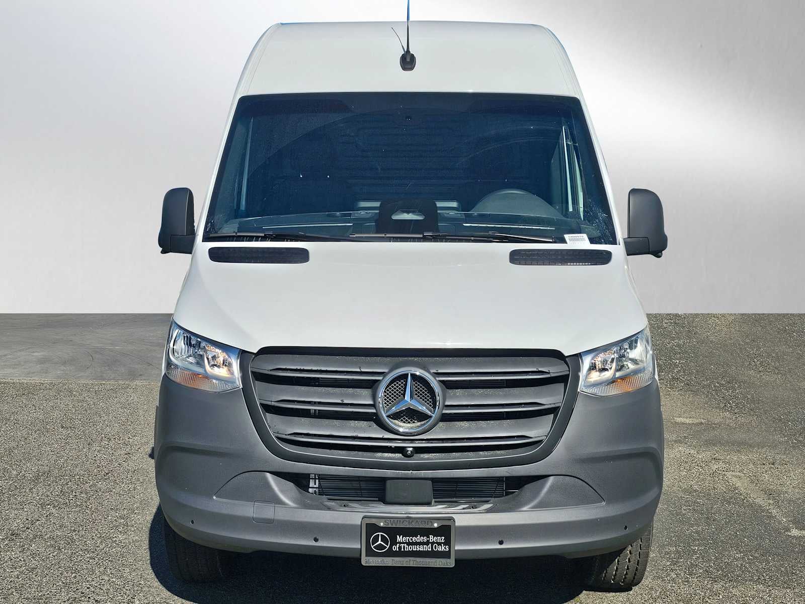 2026 Mercedes-Benz Sprinter 2500 Standard Roof I4 Diesel 144 RWD