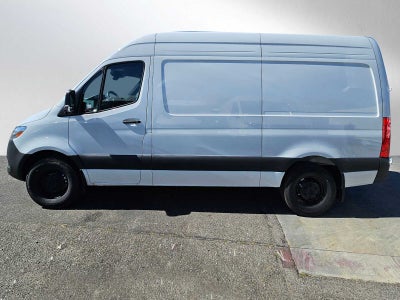 2026 Mercedes-Benz Sprinter 2500 Standard Roof I4 Diesel 144 RWD