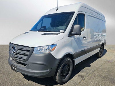 2026 Mercedes-Benz Sprinter 2500 Standard Roof I4 Diesel 144 RWD