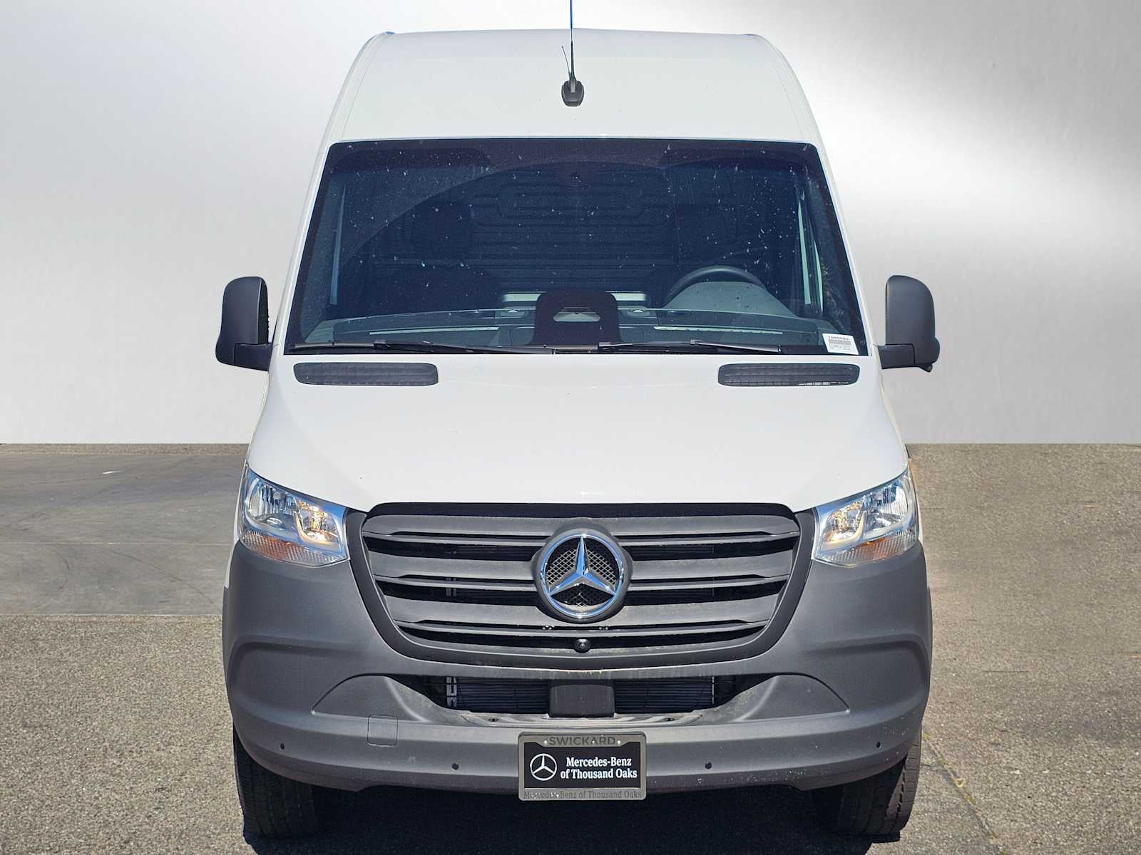 2026 Mercedes-Benz Sprinter 2500 Standard Roof I4 Diesel 144 RWD