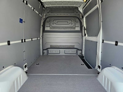 2026 Mercedes-Benz Sprinter 2500 Standard Roof I4 Diesel 144 RWD