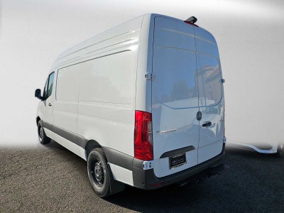 2026 Mercedes-Benz Sprinter 2500 Standard Roof I4 Diesel 144 RWD