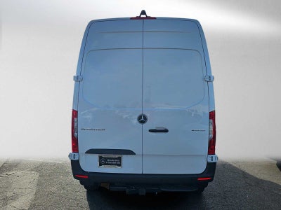 2026 Mercedes-Benz Sprinter Cargo 2500 Standard Roof I4 Diesel 144 RWD