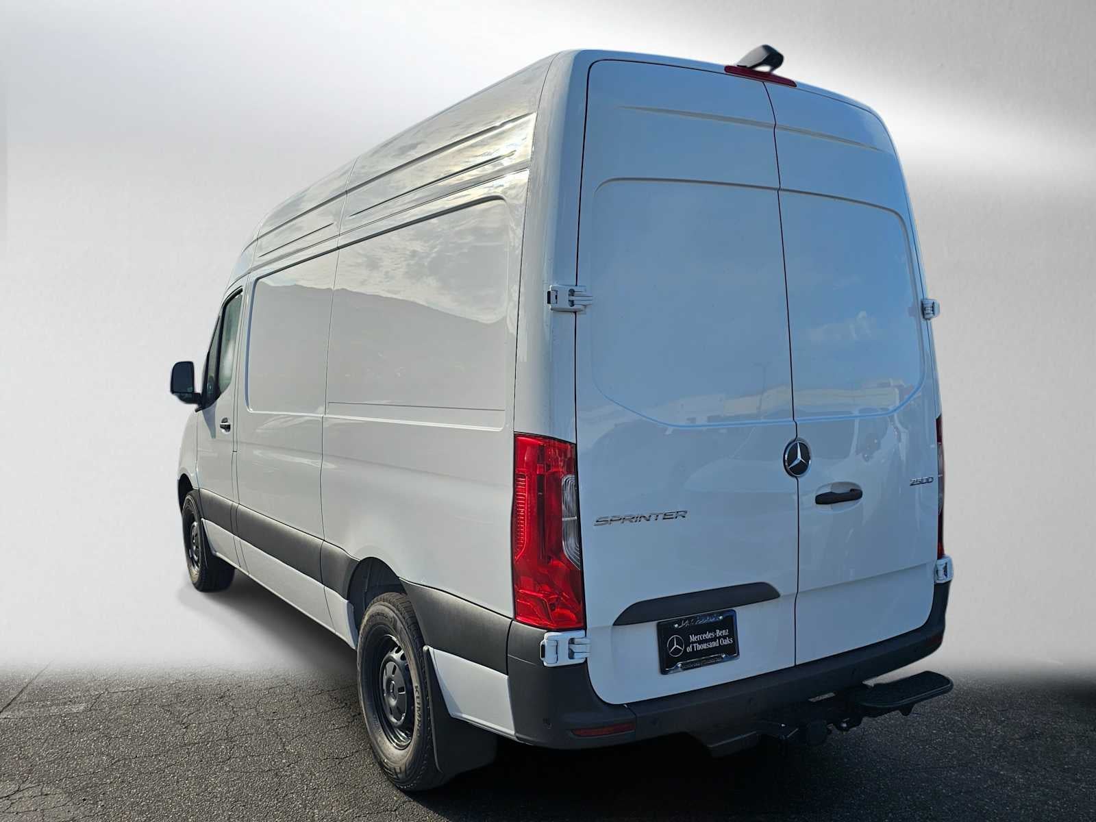 2026 Mercedes-Benz Sprinter Cargo 2500 Standard Roof I4 Diesel 144 RWD