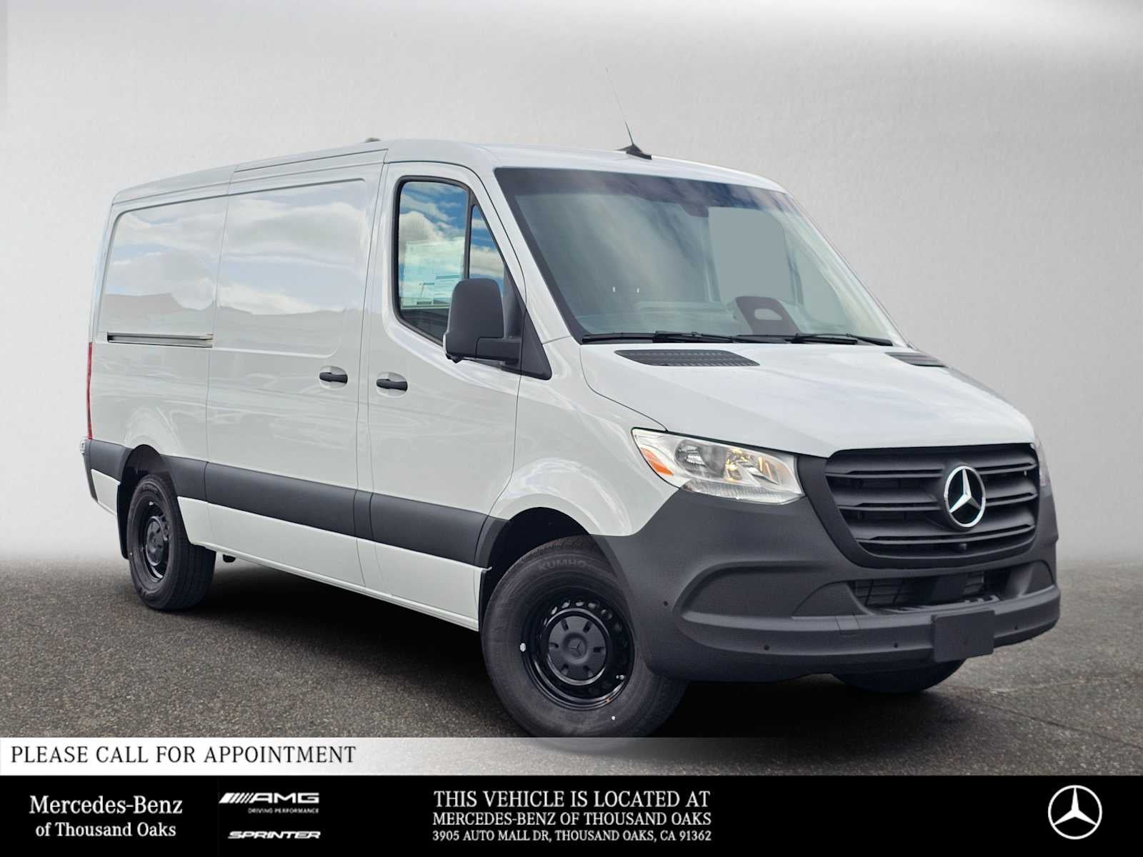 2026 Mercedes-Benz Sprinter Cargo 2500 Standard Roof I4 Diesel 144 RWD