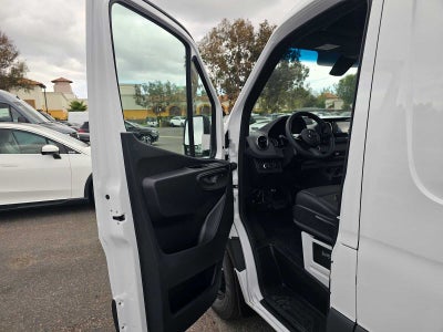 2026 Mercedes-Benz Sprinter Cargo 2500 Standard Roof I4 Diesel 144 RWD