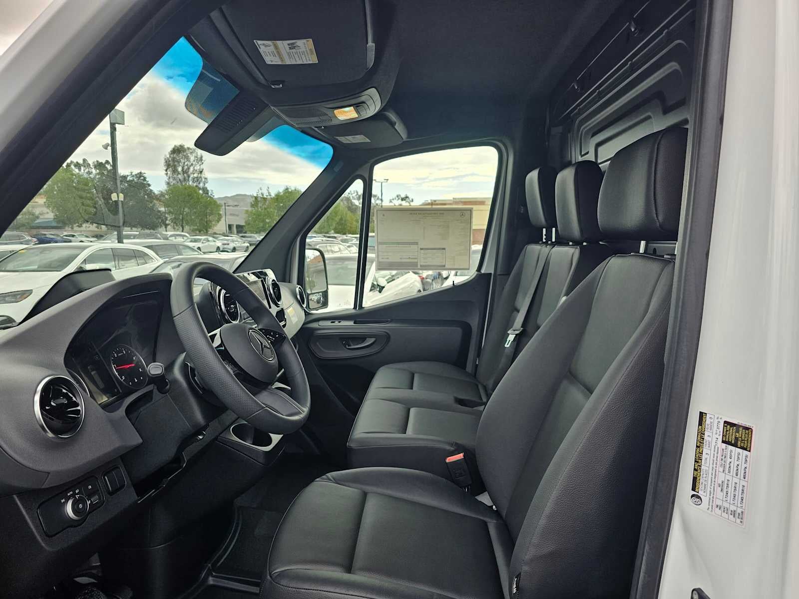 2026 Mercedes-Benz Sprinter Cargo 2500 Standard Roof I4 Diesel 144 RWD