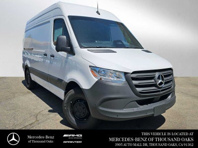 2026 Mercedes-Benz Sprinter 2500 Standard Roof I4 Diesel 144 RWD