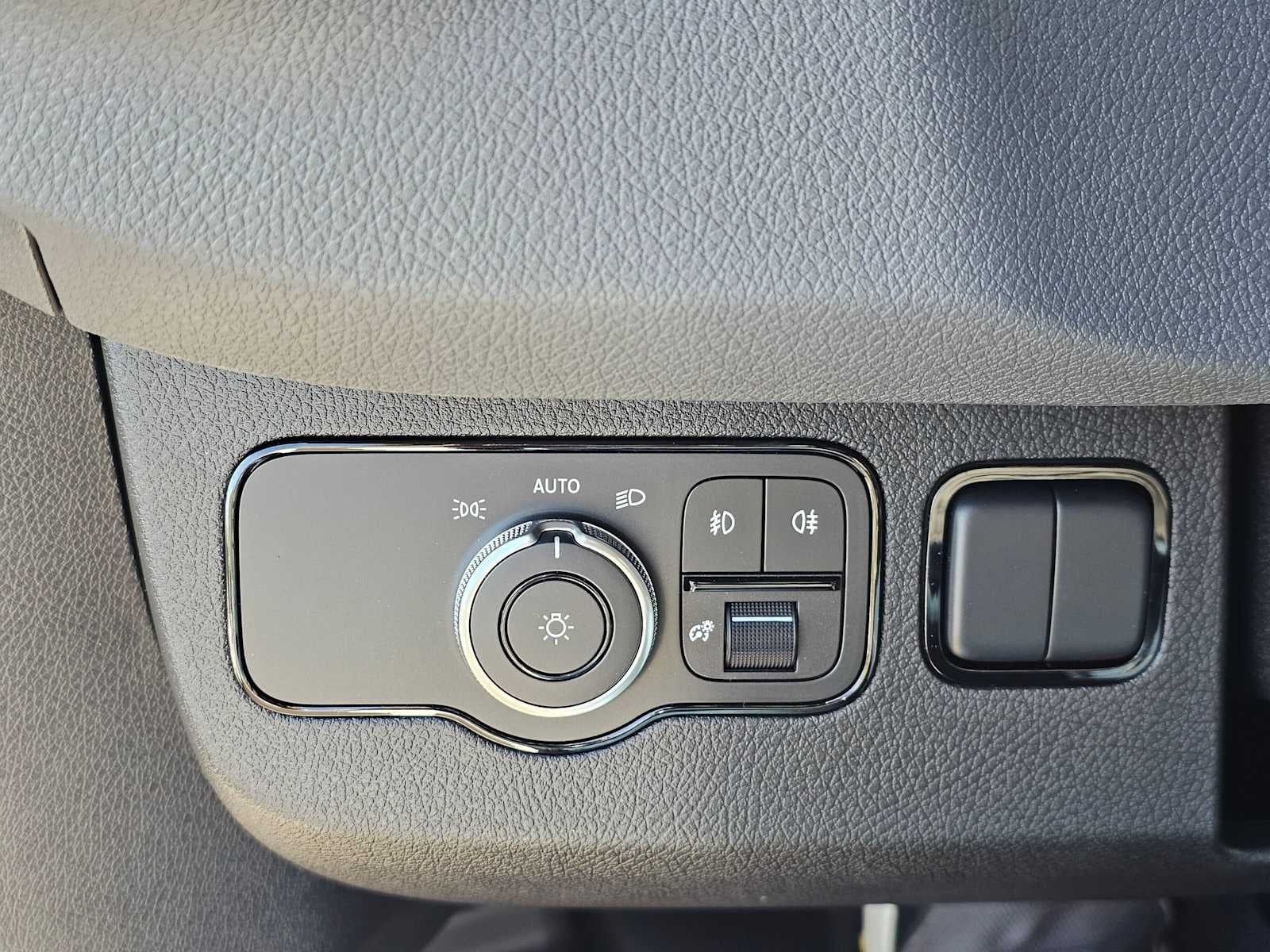 2026 Mercedes-Benz Sprinter 2500 Standard Roof I4 Diesel 144 RWD