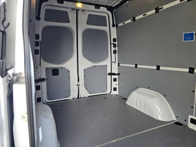 2026 Mercedes-Benz Sprinter Cargo 2500 Standard Roof I4 Diesel 144 RWD